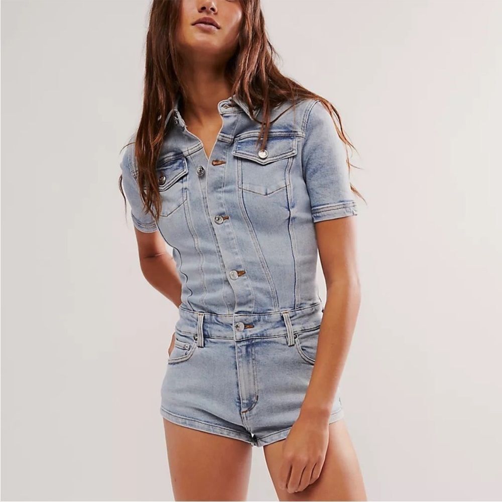 Ser.o.ya Judith Denim Romper jumpsuit  Sz Small NWT